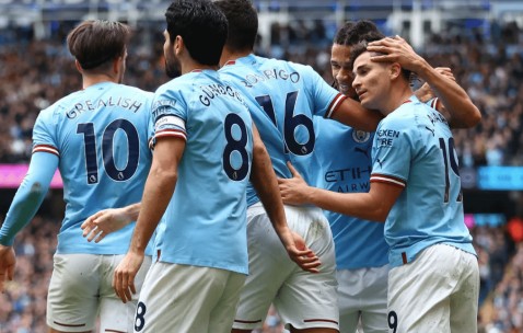 开云-德布劳内遭遇七连败，澳大利亚队教练面临压力！的简单介绍